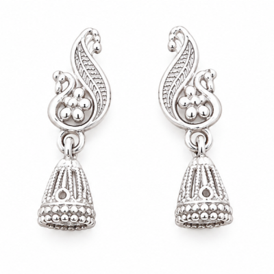SILVER EARRING