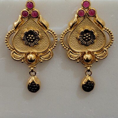 Earring 1