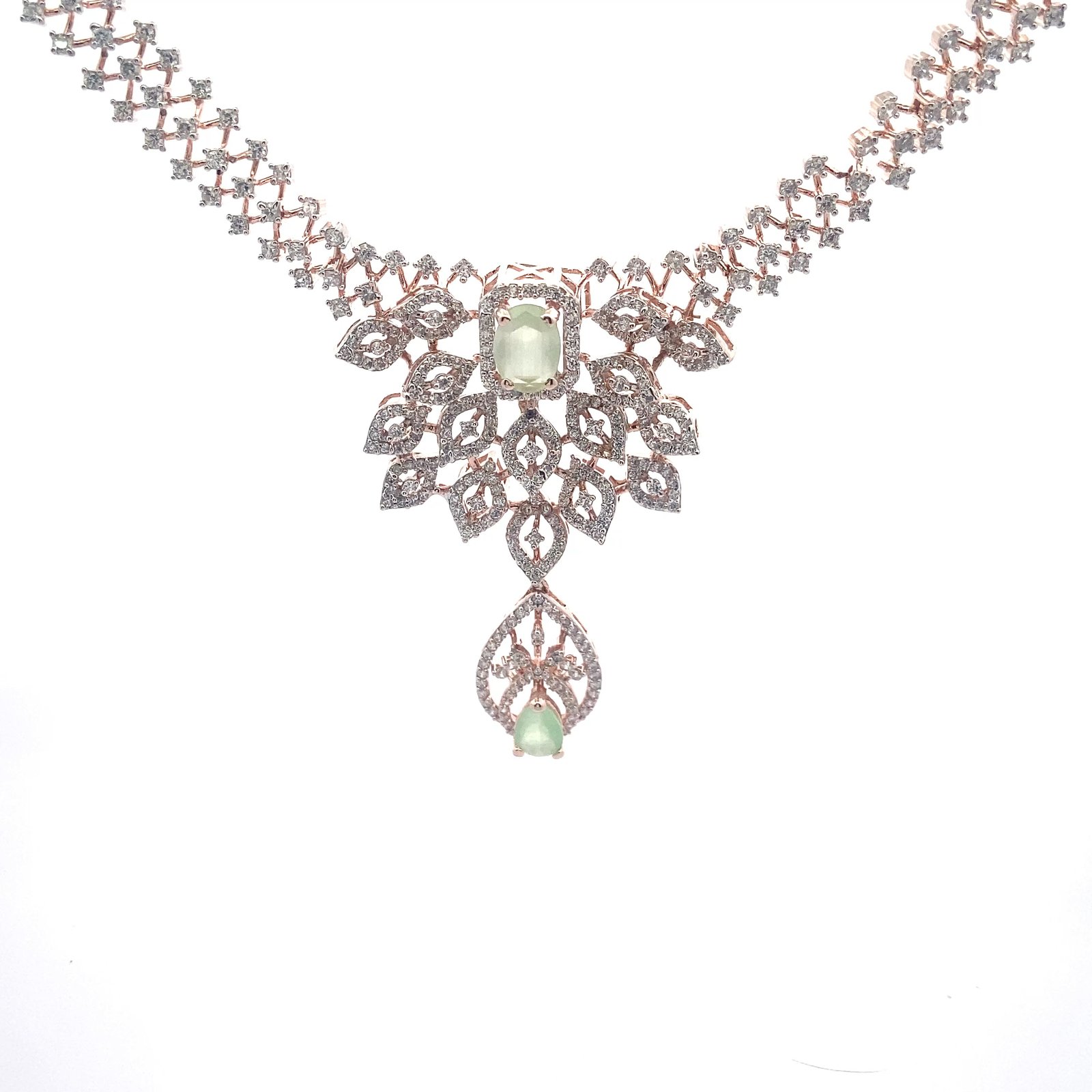 Modren Customized Necklaces